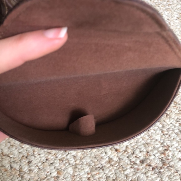 Fossil Glasses Case - Picture 4 of 5